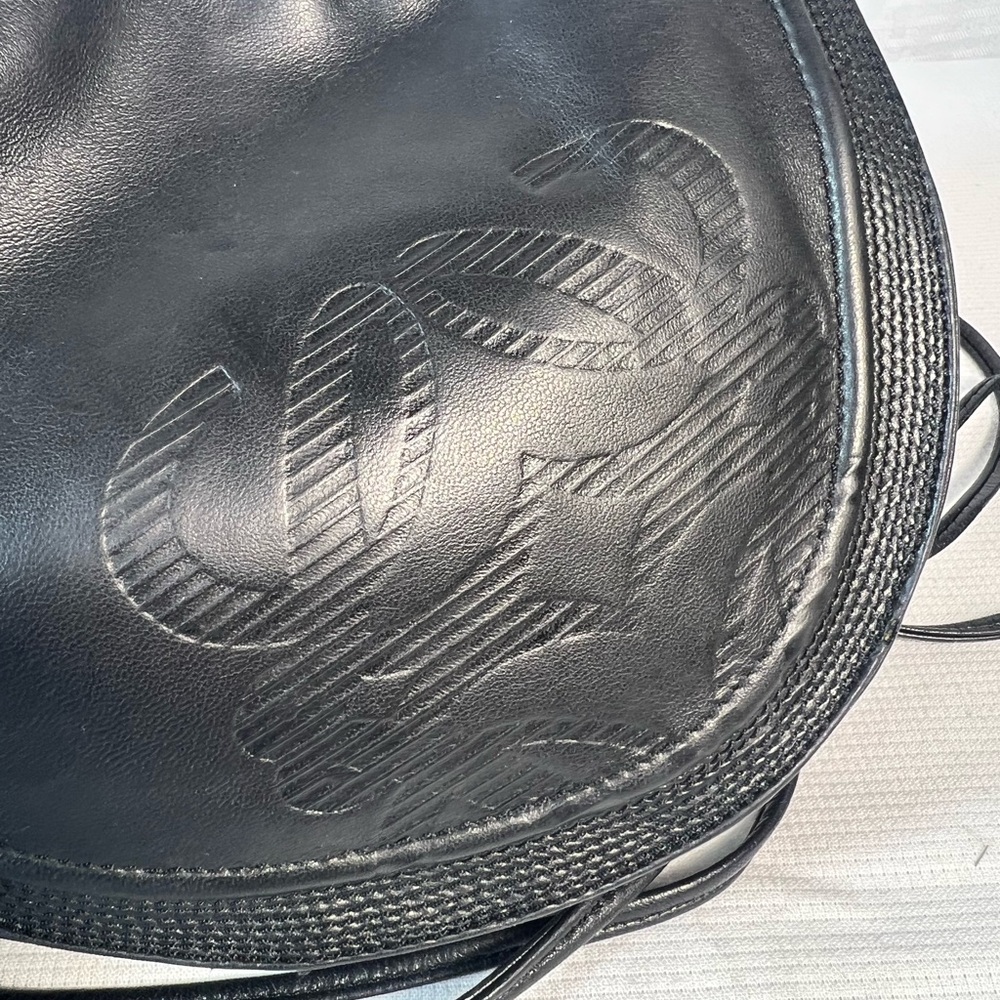 3052: Vintage Loewe Black Leather Crossbody Bag Embossed Anagram - Picture 8 of 14